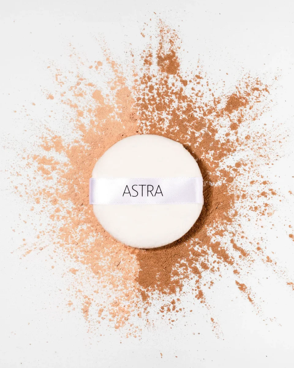 VELVET SKIN LOOSE POWDER – Cipria in Polvere Coprenza Leggera - immagine 3